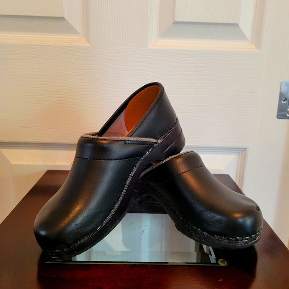 Sanita black leather clog - Picture 1 of 3